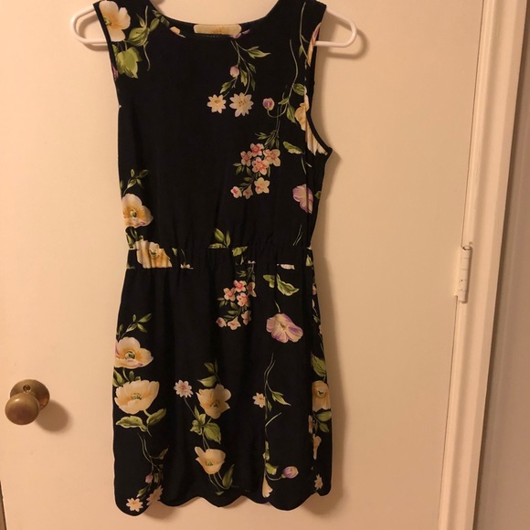 Floral Dress - Picture 1 of 6